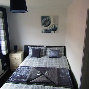 Single Room Private Bathroom